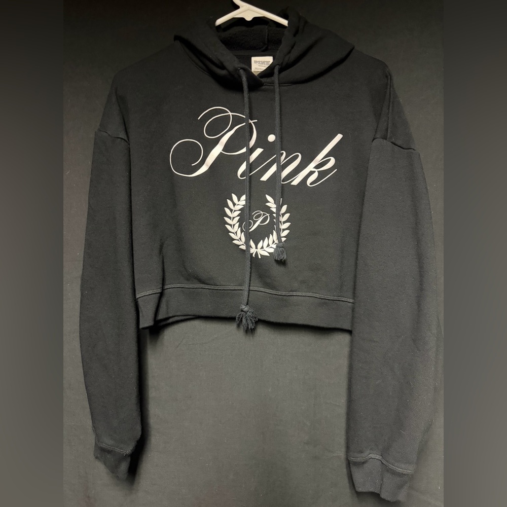 🖤Victoria’s Secret Cropped Hoodie